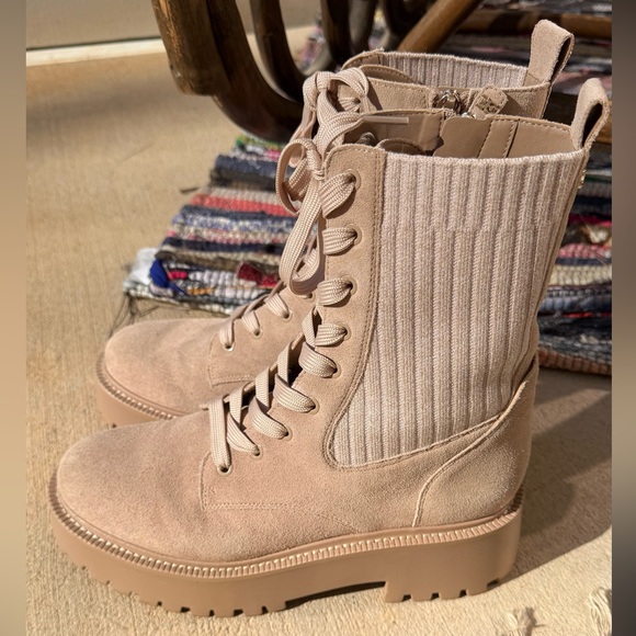 Sam Edelman Beige Lace-Up Women's Boots - Picture 2 of 6
